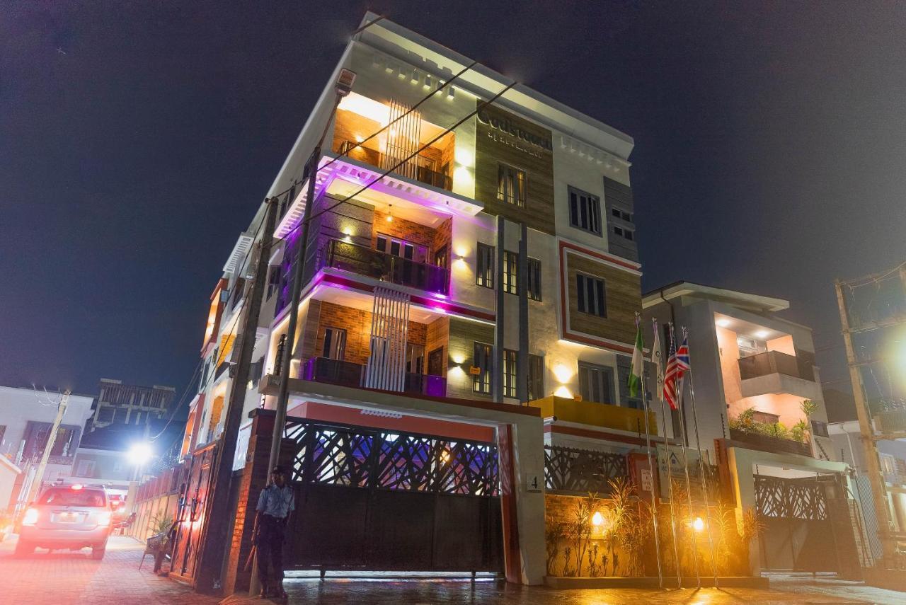 God'S Touch Apartments Remi Fani Kayode Gra. Ikeja Exterior foto